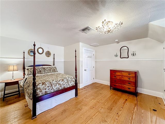 2135 SW 55th Avenue, Vero Beach, FL 32968