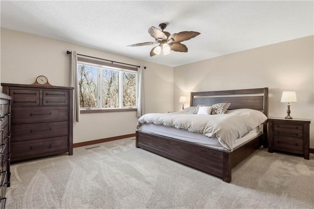 1012 Village Square Lane, Altoona, WI 54720