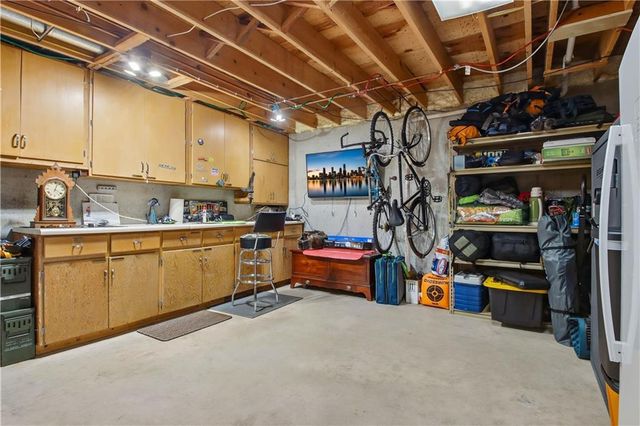 1012 Village Square Lane, Altoona, WI 54720