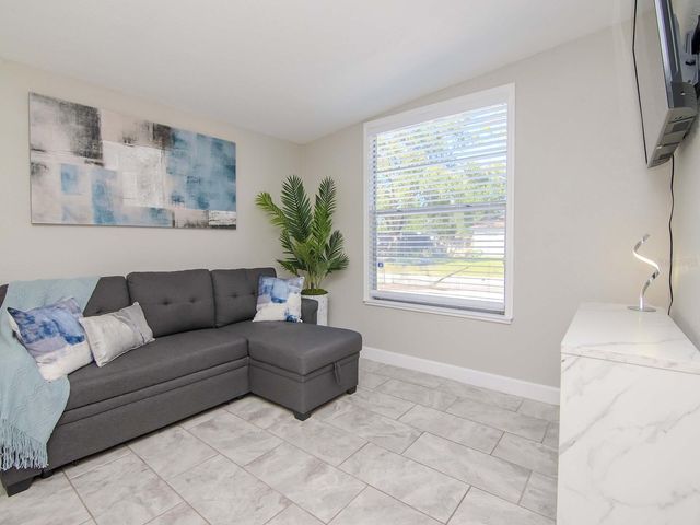 2613 E 111TH AVENUE, Tampa, FL 33612