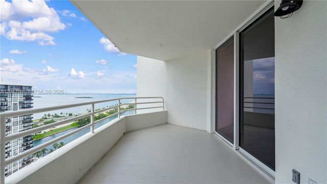 555 NE 34th St 911, Miami, FL 33137