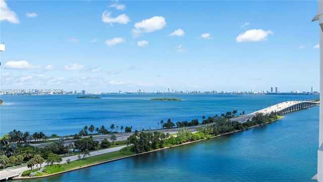 555 NE 34th St 911, Miami, FL 33137