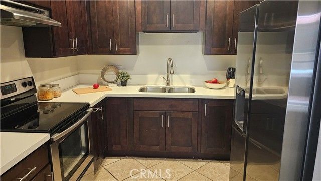 545 Chestnut Avenue 207, Long Beach, CA 90802