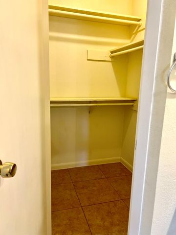 2118 Endicott Lane, Sugar Land, TX 77478