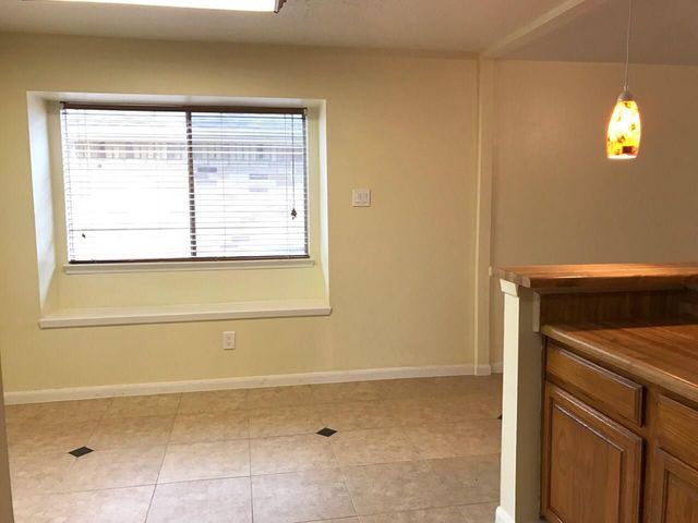 2118 Endicott Lane, Sugar Land, TX 77478