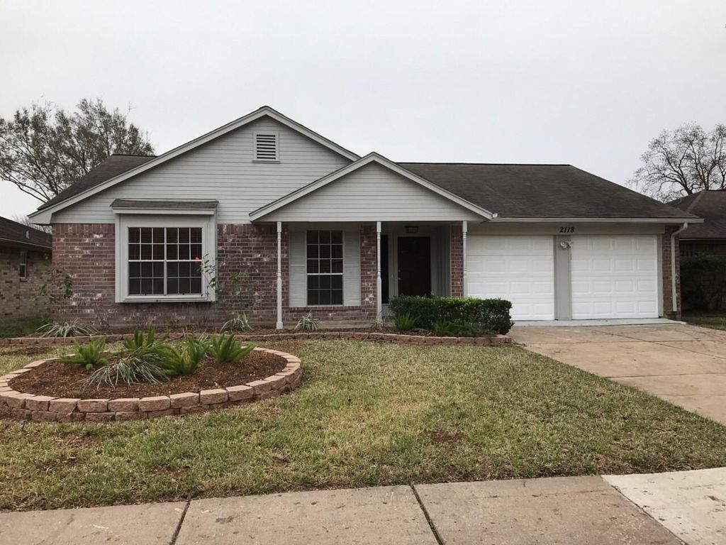 2118 Endicott Lane, Sugar Land, TX 77478