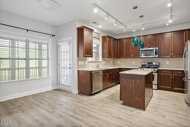 419 Lone Pine Loop, Fuquay Varina, NC 27526