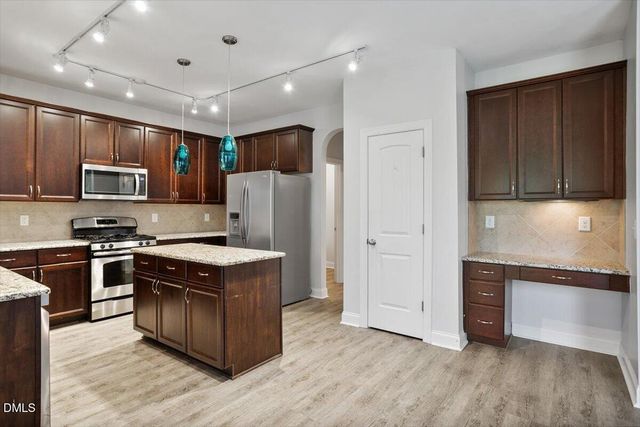 419 Lone Pine Loop, Fuquay Varina, NC 27526