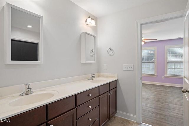 419 Lone Pine Loop, Fuquay Varina, NC 27526