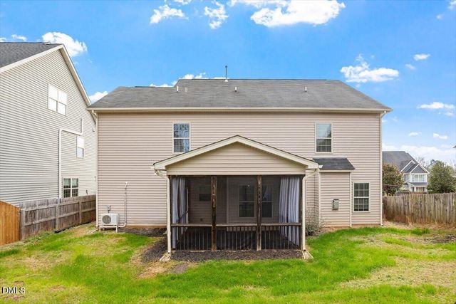 419 Lone Pine Loop, Fuquay Varina, NC 27526