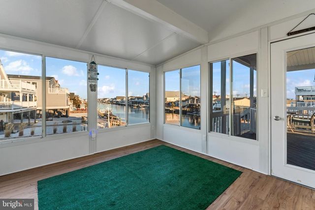 1019 S GREEN ST, Tuckerton, NJ 08087