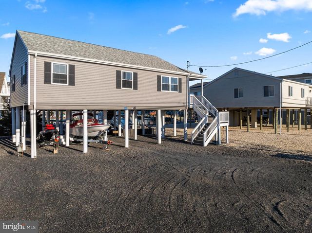 1019 S GREEN ST, Tuckerton, NJ 08087