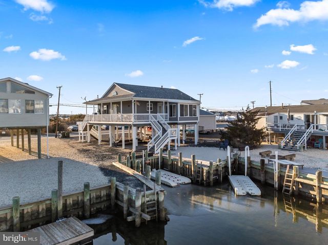 1019 S GREEN ST, Tuckerton, NJ 08087