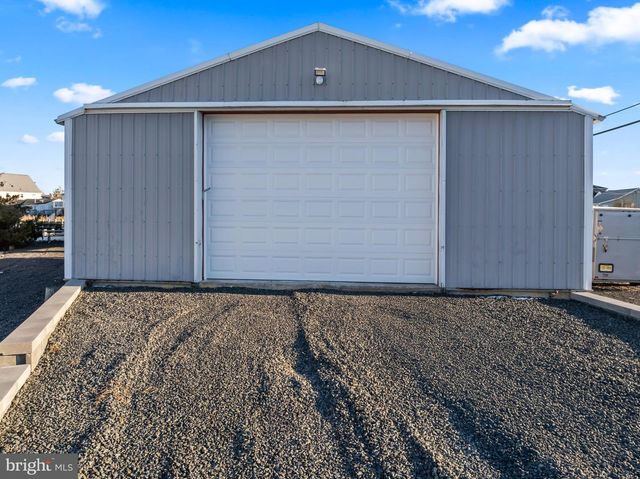 1019 S GREEN ST, Tuckerton, NJ 08087