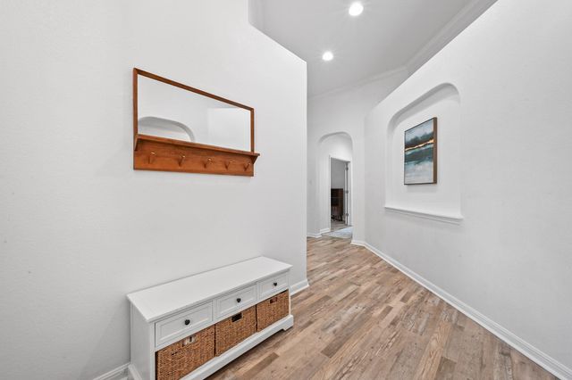 1100 Willowbrook DR, Cedar Park, TX 78613