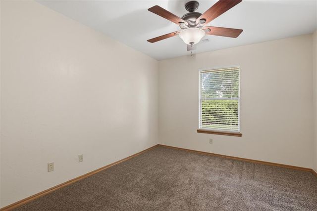 1717 SW 33rd Street, Moore, OK 73160