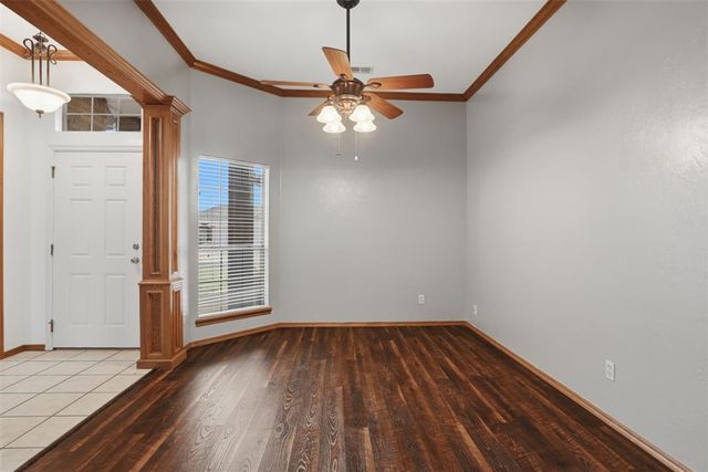 1717 SW 33rd Street, Moore, OK 73160