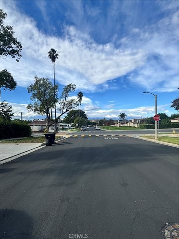 2866 Anna, Riverside, CA 92506