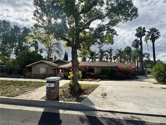 2866 Anna, Riverside, CA 92506