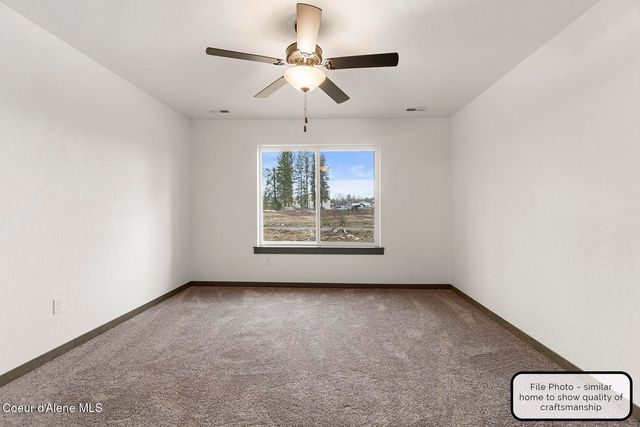 8966 W Swather AVE, Rathdrum, ID 83858