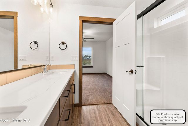 8966 W Swather AVE, Rathdrum, ID 83858