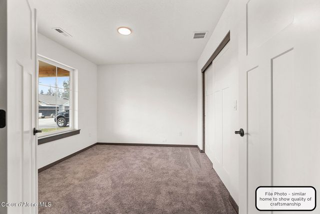 8966 W Swather AVE, Rathdrum, ID 83858