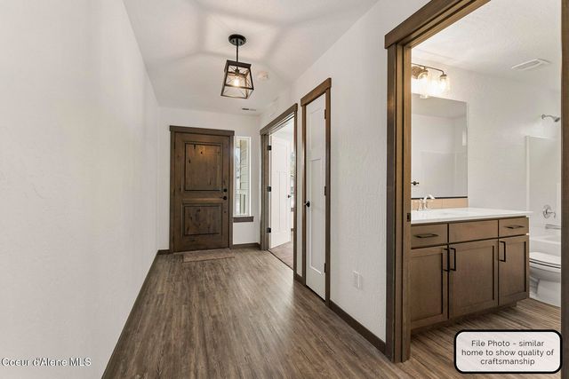 8966 W Swather AVE, Rathdrum, ID 83858