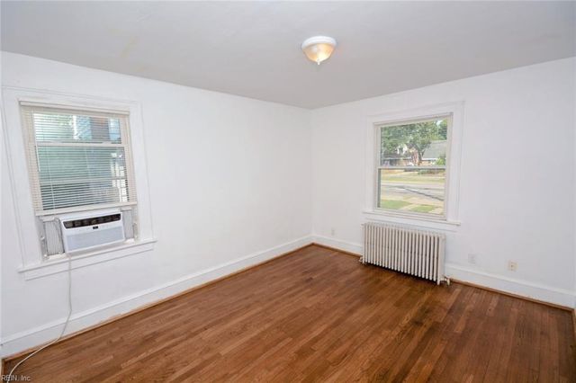 5905 Hampton BLVD, Norfolk, VA 23508