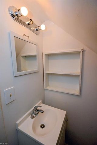 5905 Hampton BLVD, Norfolk, VA 23508