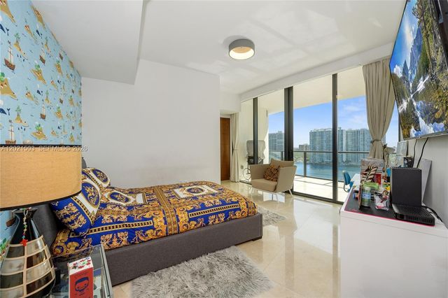 5500 Island Estates Dr 1404 & 1405N, Aventura, FL 33160