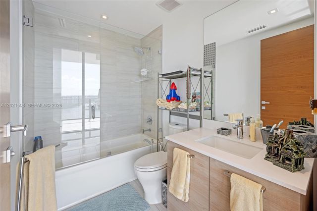 5500 Island Estates Dr 1404 & 1405N, Aventura, FL 33160