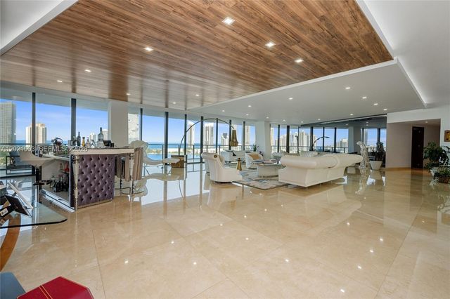 5500 Island Estates Dr 1404 & 1405N, Aventura, FL 33160