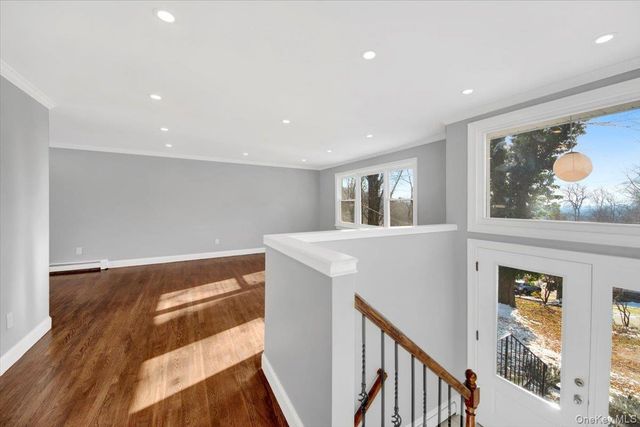 204 Dahlia Drive, Mahopac, NY 10541