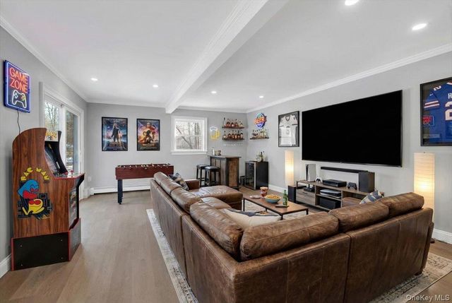 204 Dahlia Drive, Mahopac, NY 10541