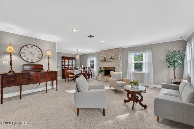 117 Idolstone Lane, Matawan, NJ 07747