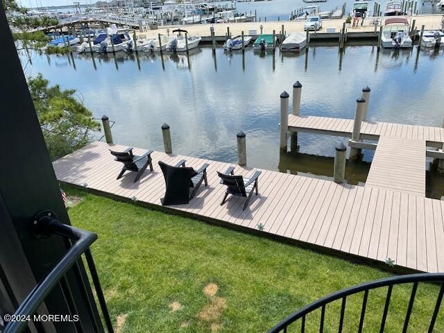 608 Lake Avenue, Bay Head, NJ 08742