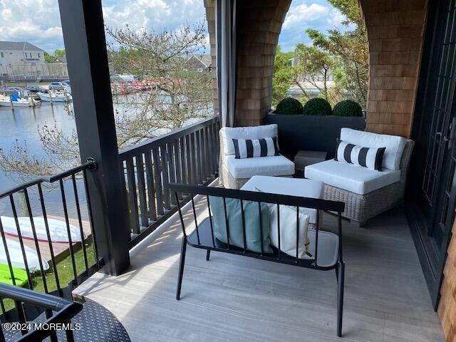 608 Lake Avenue, Bay Head, NJ 08742