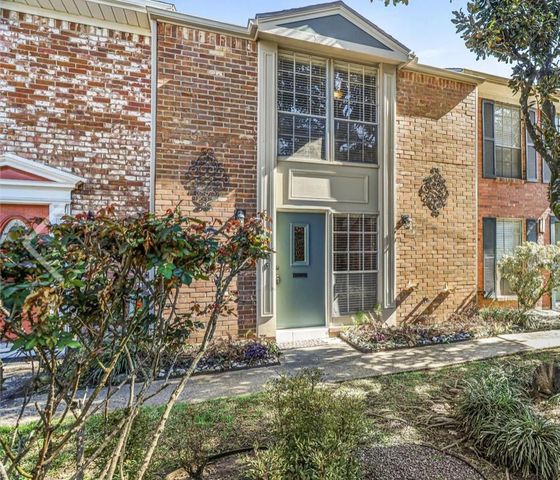 4410 Tc Jester Boulevard 13, Houston, TX 77018