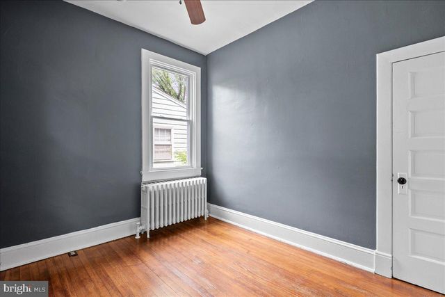 4805 CALVERT RD, College Park, MD 20740