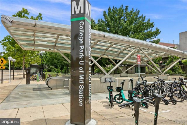 4805 CALVERT RD, College Park, MD 20740