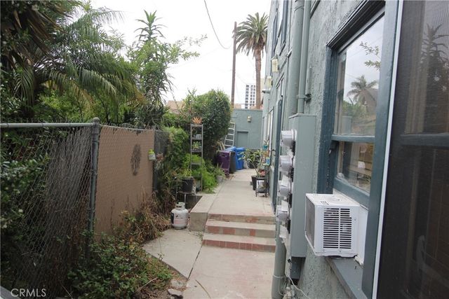 216 Esperanza, Long Beach, CA 90802