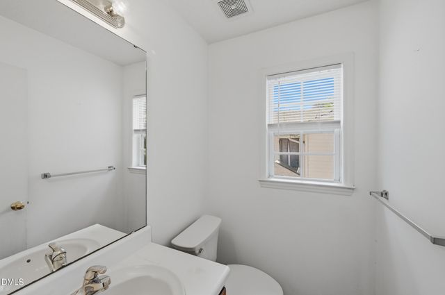 1402 E Lenoir Street, Raleigh, NC 27610