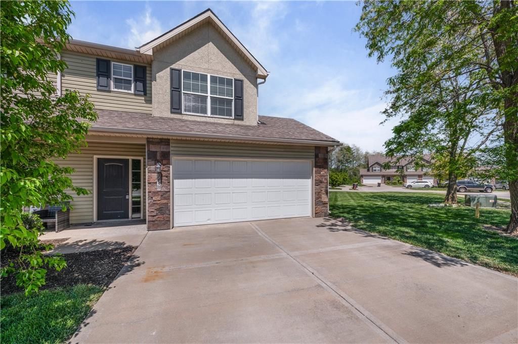3850 NW 94th Street, Kansas City, MO 64154
