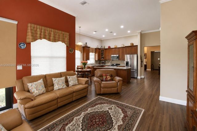 8514 NW 37th Court, Cooper City, FL 33024