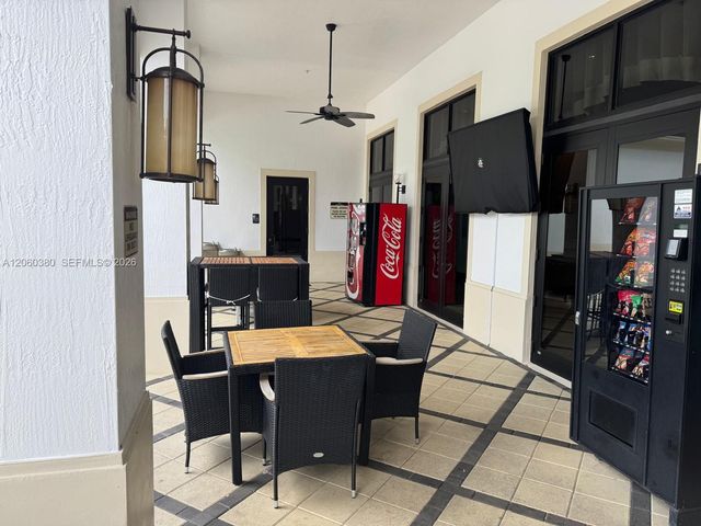 8514 NW 37th Court, Cooper City, FL 33024