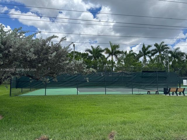 8514 NW 37th Court, Cooper City, FL 33024