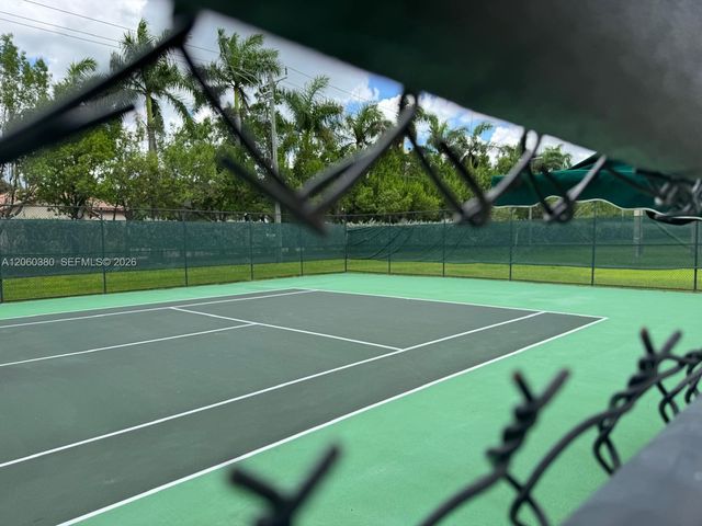 8514 NW 37th Court, Cooper City, FL 33024