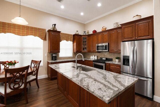 8514 NW 37th Court, Cooper City, FL 33024
