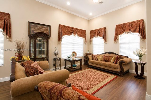 8514 NW 37th Court, Cooper City, FL 33024