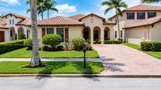 8514 NW 37th Court, Cooper City, FL 33024
